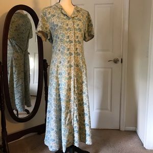 Vintage cottage floral button-front linen dress